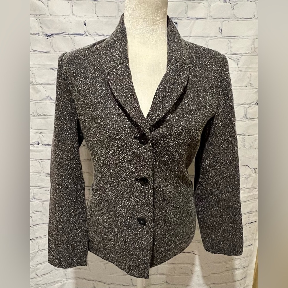 NEWPORT NEWS Easy Style black and white blazer Jacket Size 4